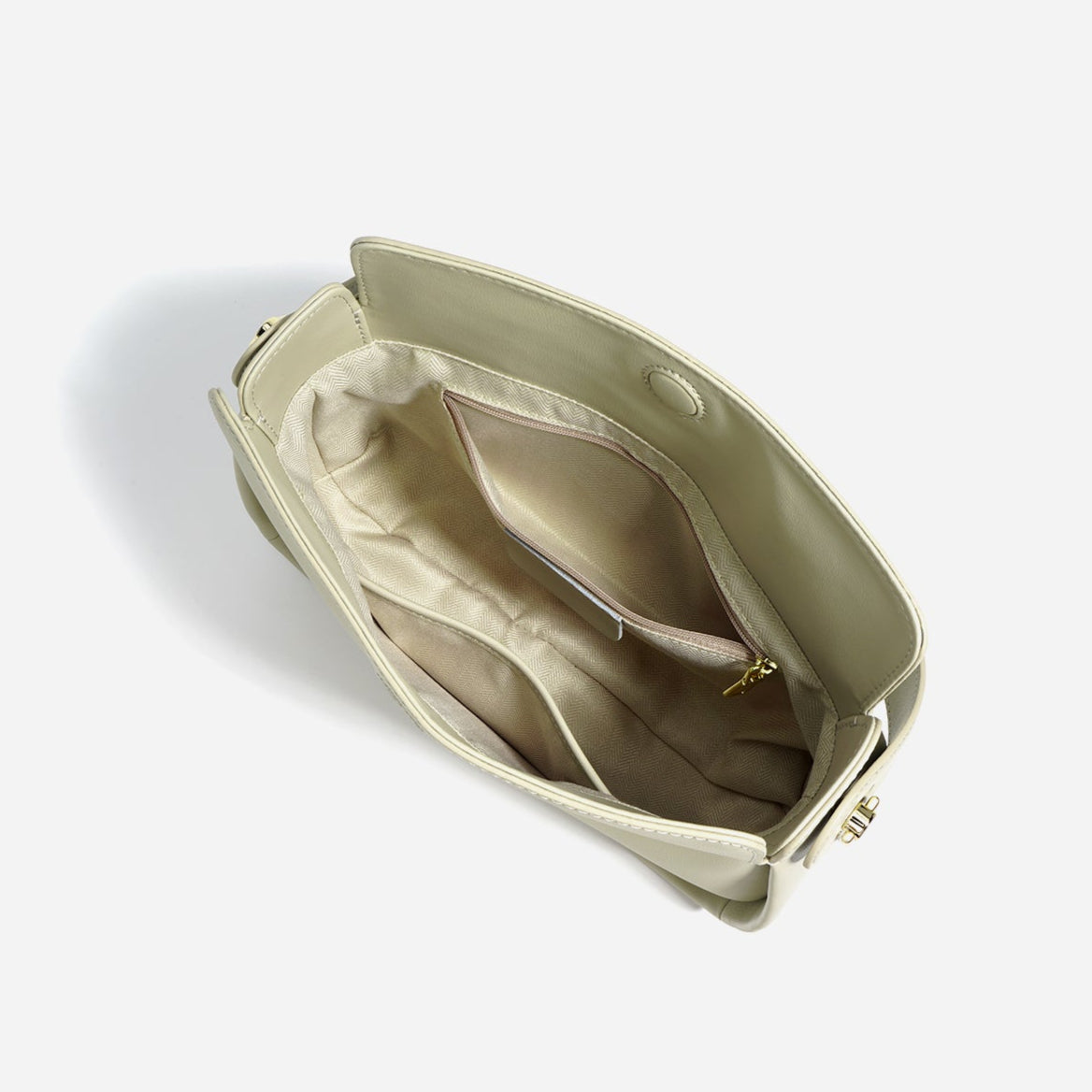 Bolsa de piel con diseño minimalista